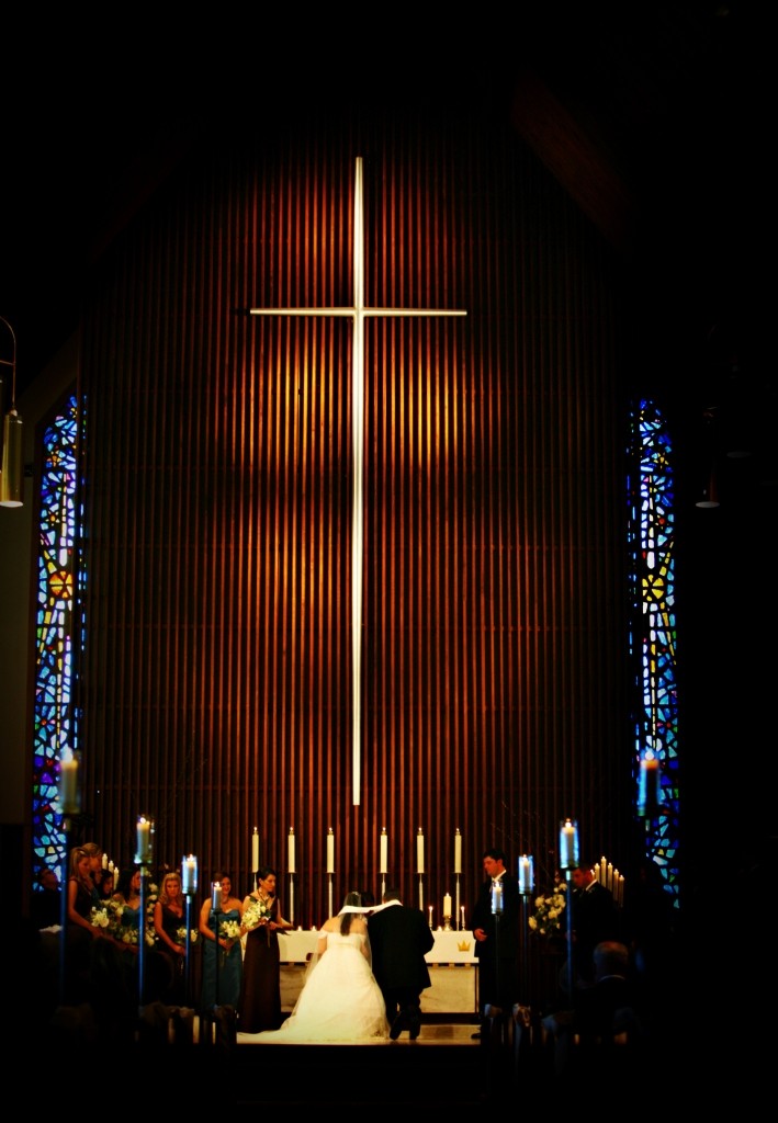 delaware churches catholic wedding modern church laura novak evantine design