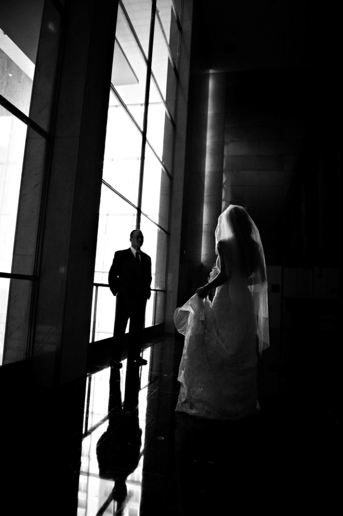 first look bride and groom photo loews hotel philadelphia