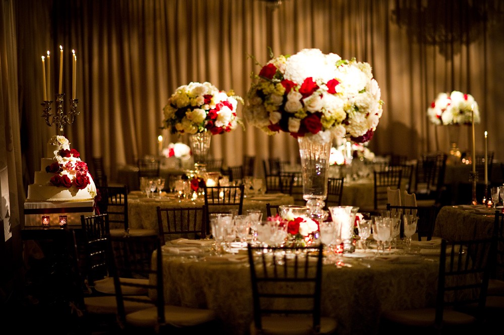 champagne, ivory and red wedding four seasons hotel philadelphia evantine design