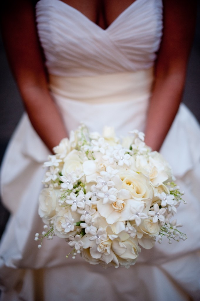White bridal bouquets, ivory bridal bouquets, gardenias, stephanotis, lily of the valley in wedding flowers, evantine design, tyler boye