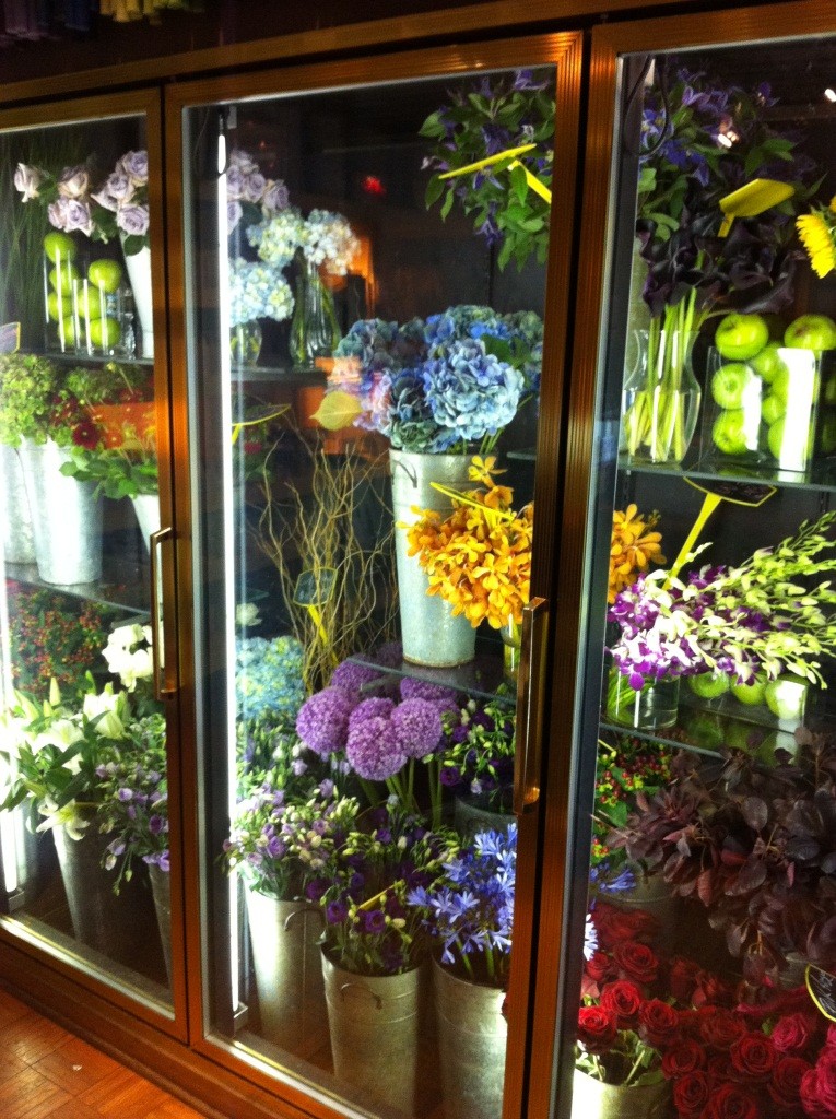 evantine-store-flowers-gift-shop-rittenhouse-hotel-philadelphia-florists-high-end-flowers