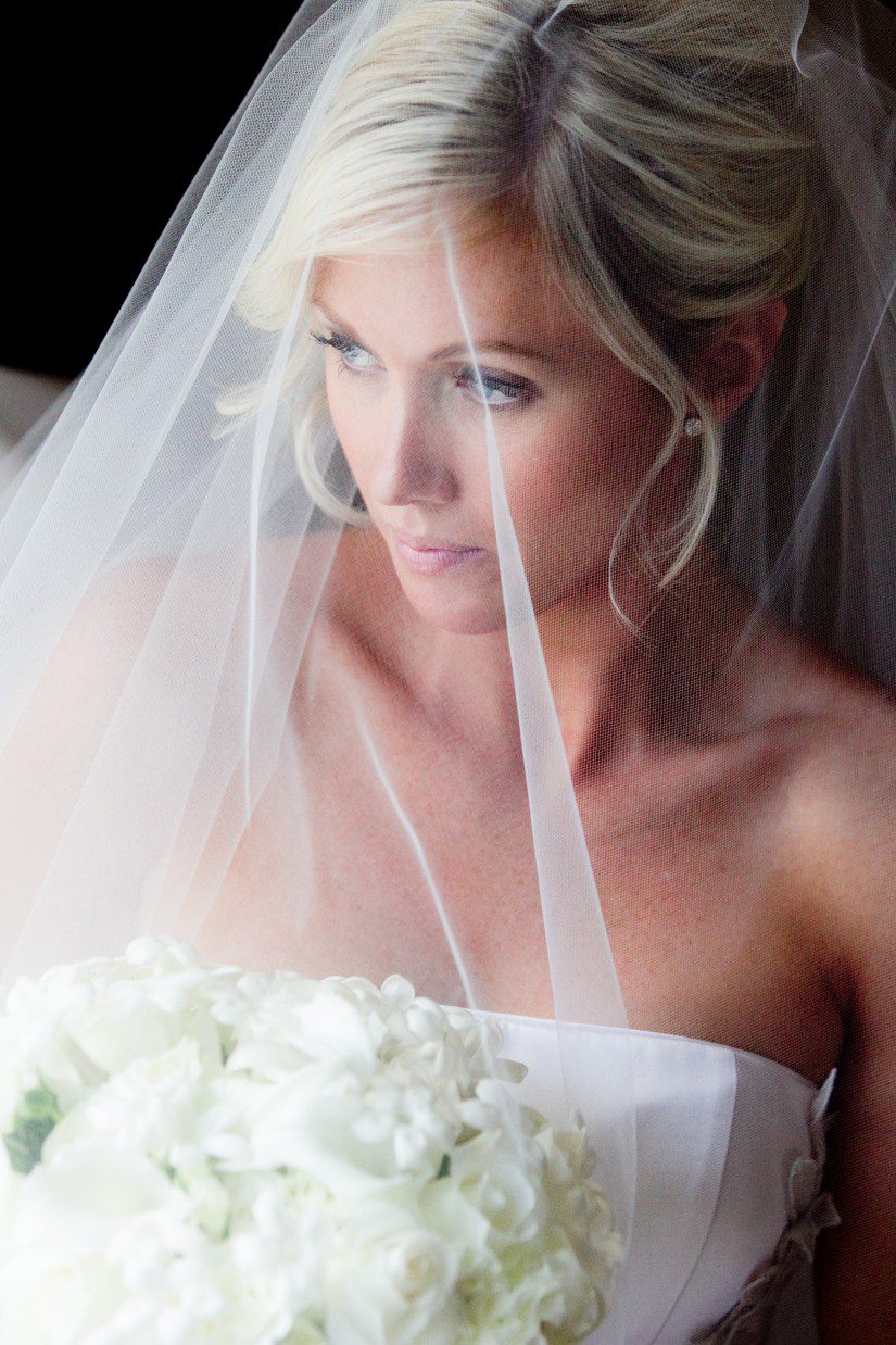 bridal-portraits-philadelphia-weddings-four-seasons-hotel-elegant-wedding-photos