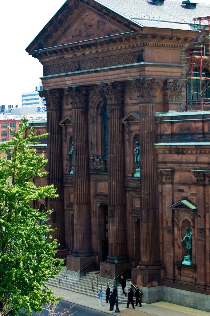 Catholic-Cathedral-Philadelphia-Historic-churches-saint-peter-paul-basilica