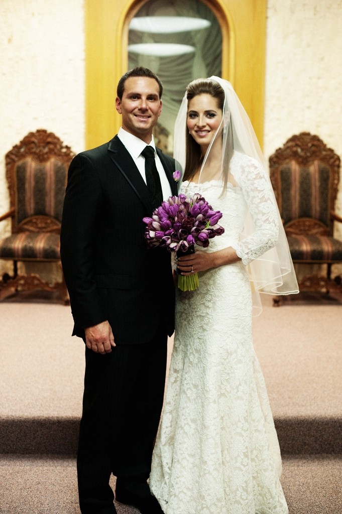 bride and groom purple tulip bridal bouquet jersey weddings evantine design