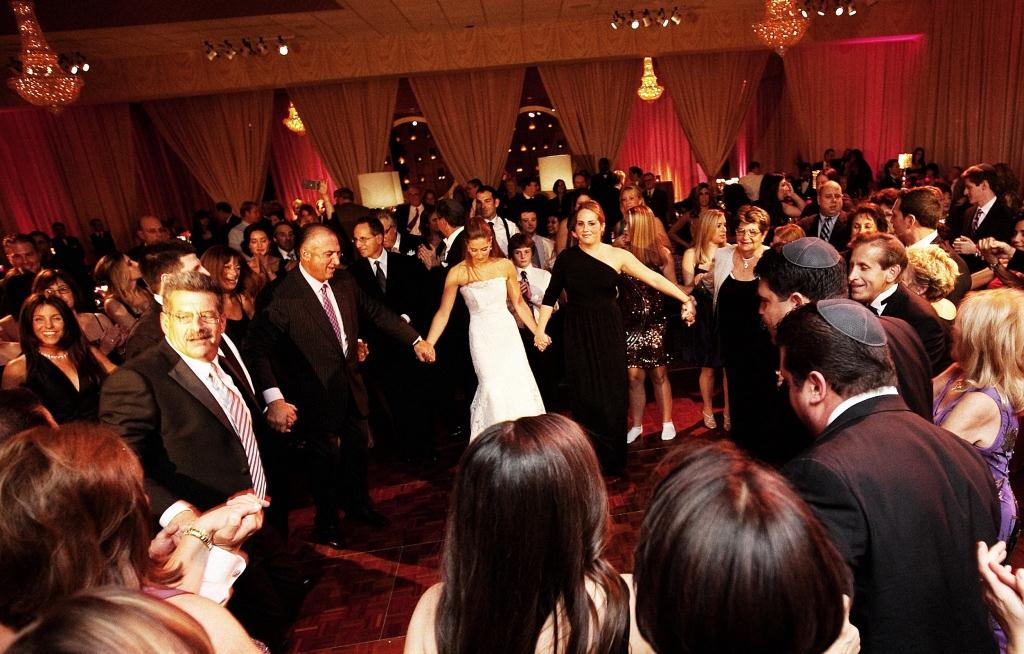 hora jewish wedding traditions philadelphia weddings evantine design