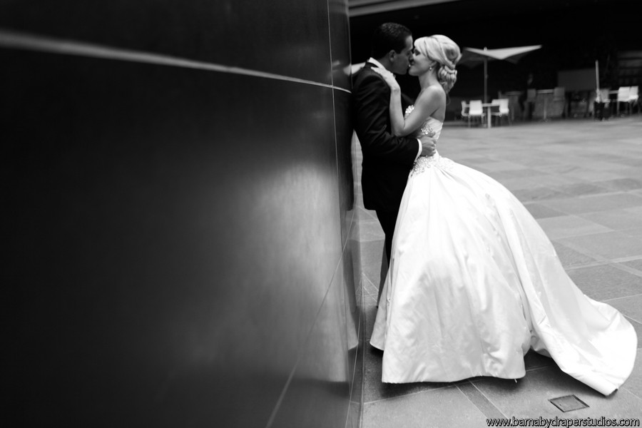 bridal portraits philadelphia locations urban settings kimmel center