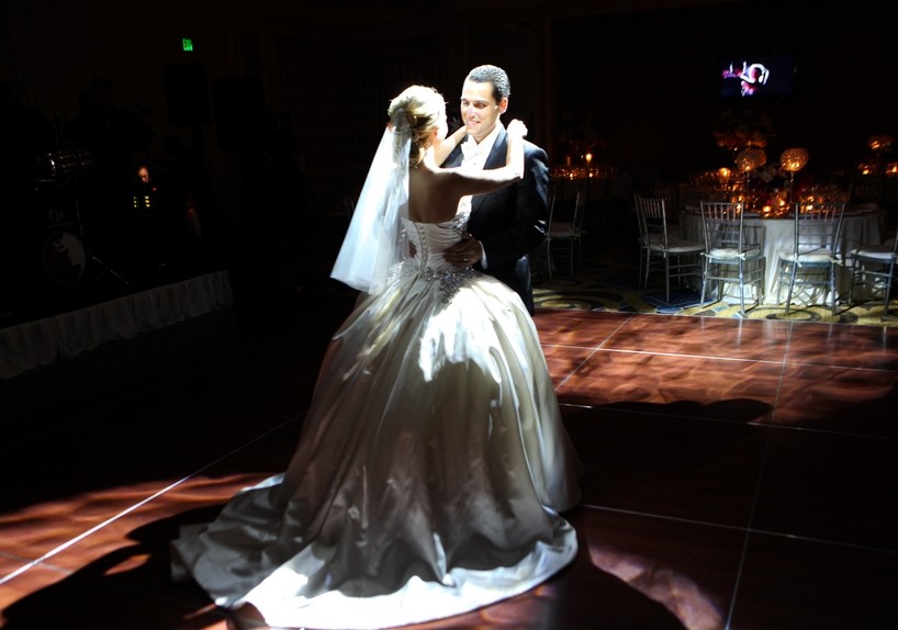 dramatic first dances philadelphia weddings evantine design