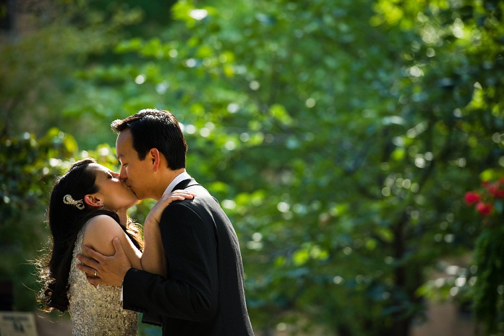 Kiss Rittenhouse Square Park Weddings Cliff Mautner