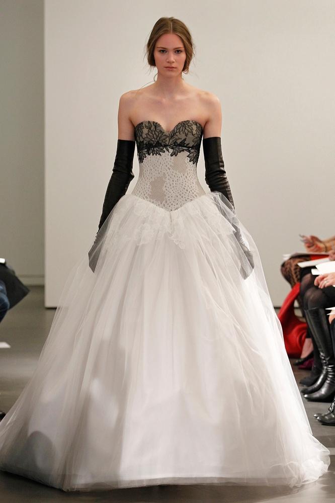 Vera Wang Black and White Wedding Gowns 3