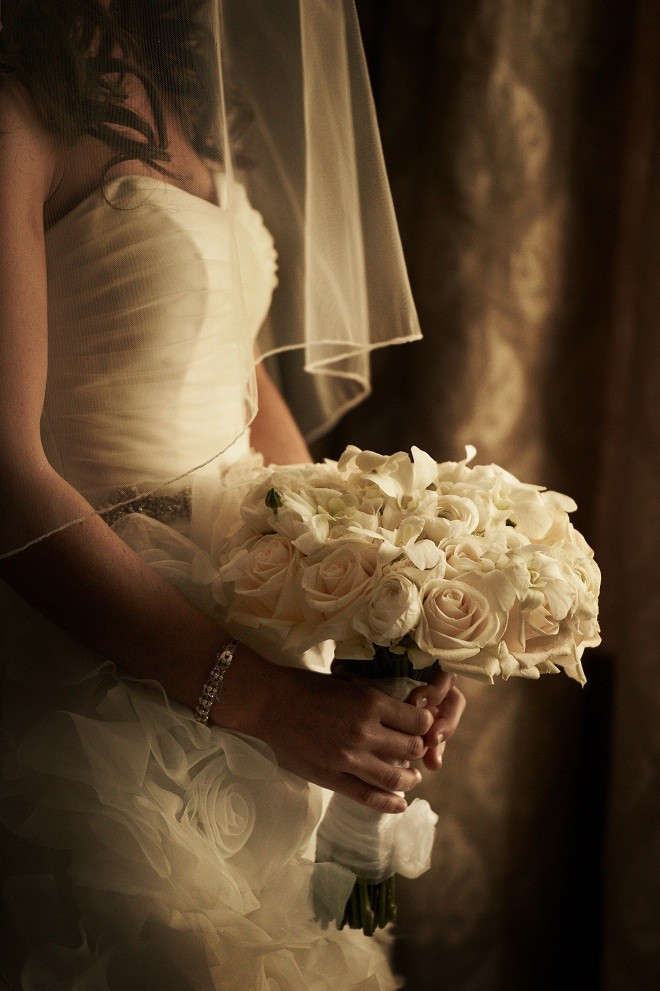 traditional white wedding bouquet evantine philip gabriel