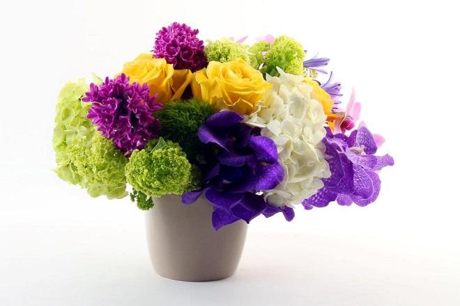 spring bouquets for mom mothers day flowers evantine design
