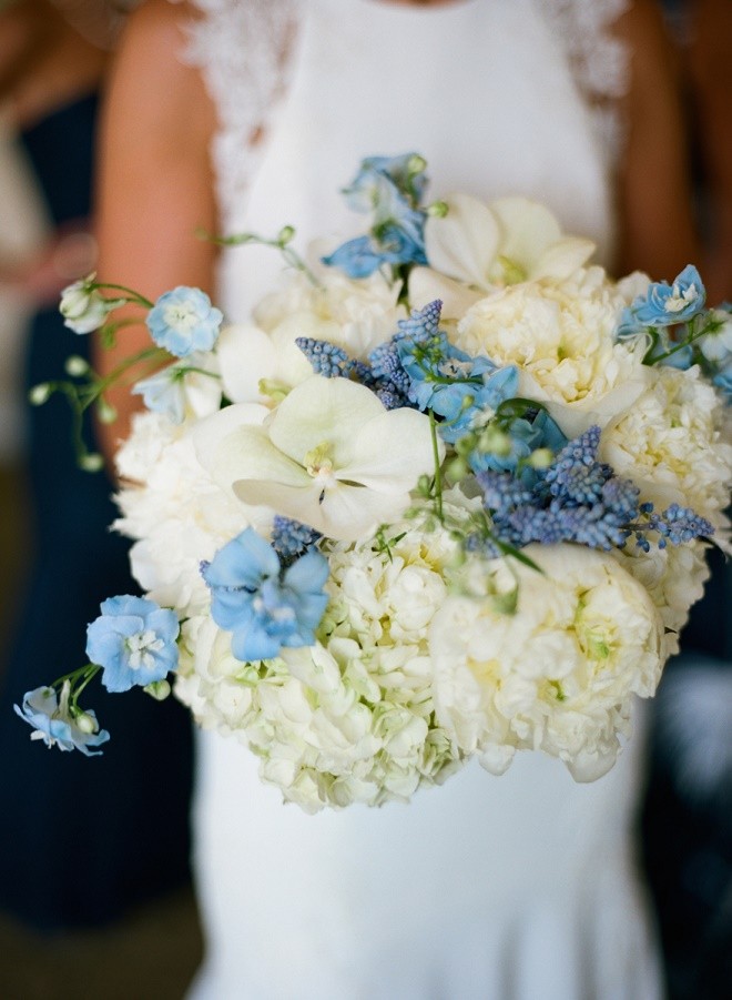 white peony bridal bouquets with blue hydrangea blue muscari evantine design liz banfield