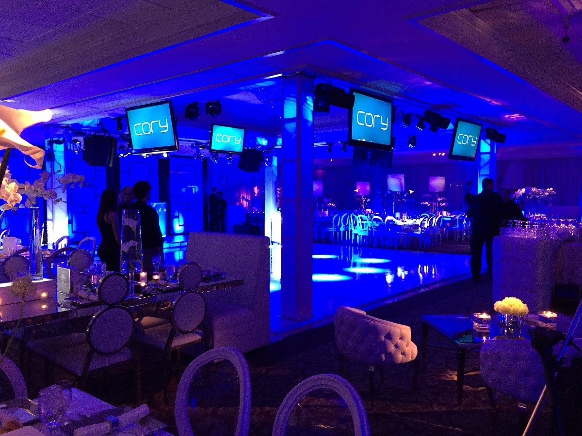 cory feller bar mitzvah blue lighting evantine design philly mitzvahs 11