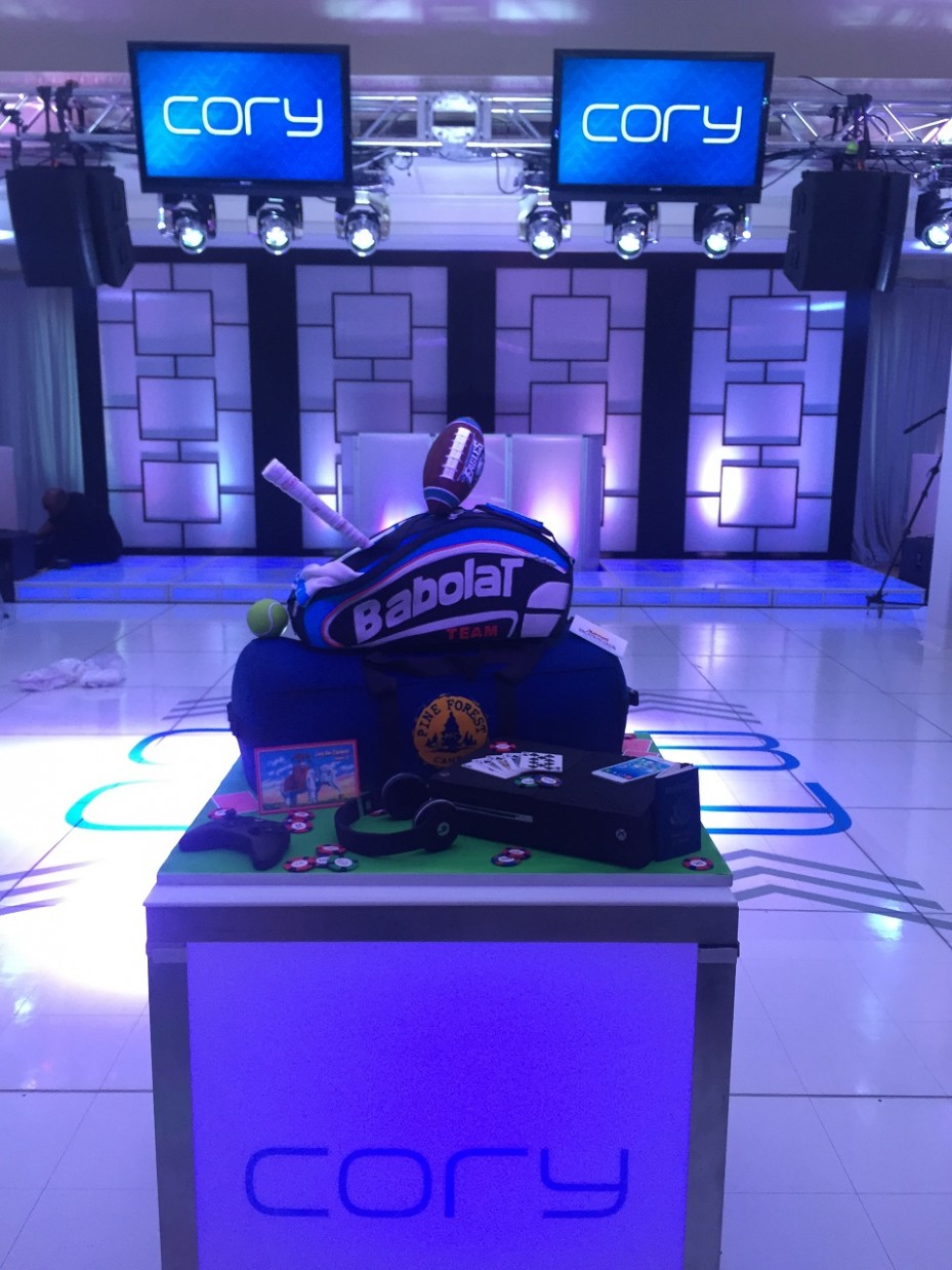 sports bag bar mitzvah cake blue lighting philadelphia bakers philly mitzvahs evantine design 11 cory