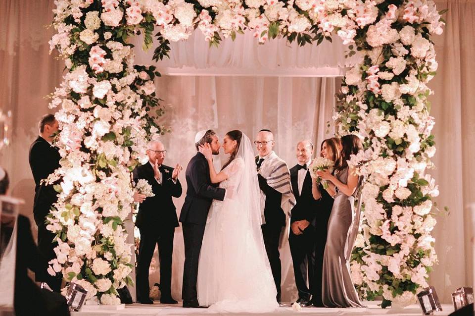 jewish wedding ceremony floral chuppah philadelphia event decorator evantine design sarah dicicco photo 4