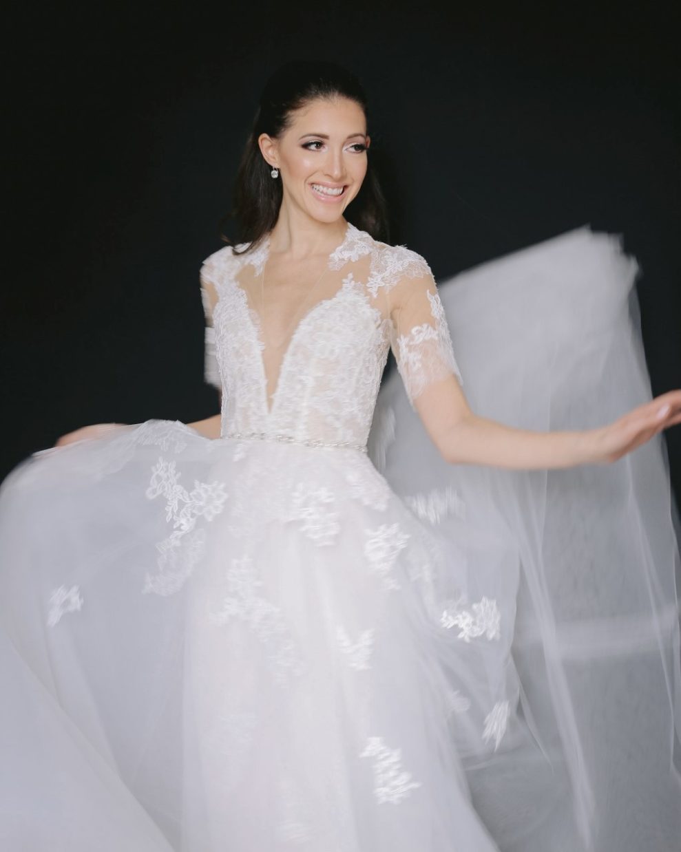 lace bridal gown sarah dicicco photo evantine design wedding planner