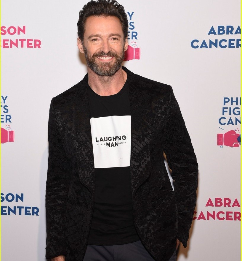 hugh-jackman-shows-his-support-at-philly-fights-cancer-benefit-02